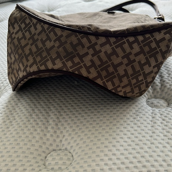 Free for $40+purchase - Picture 7 of 10